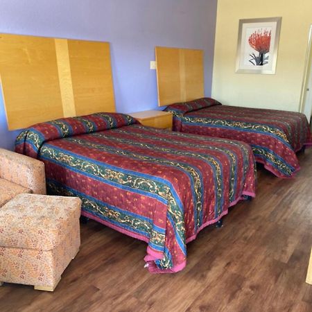 Relax Inn & Suites Angleton Εξωτερικό φωτογραφία